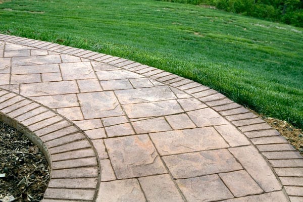 Concrete walkways in Round Rock, TX